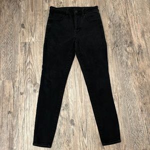 American Eagle black skinny jeans